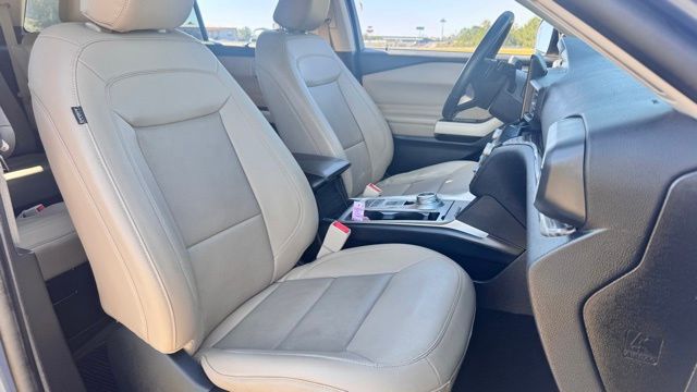 used 2021 Ford Explorer car, priced at $25,000