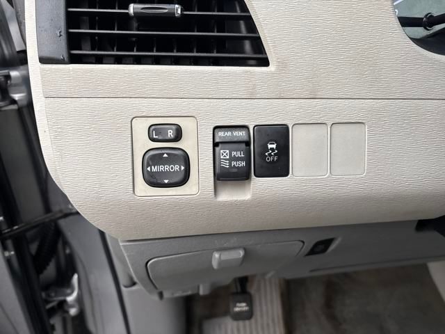 used 2012 Toyota Sienna car, priced at $9,289