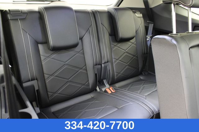 new 2025 Volkswagen Atlas car, priced at $43,693