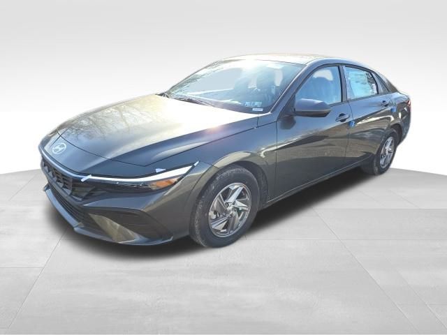 new 2025 Hyundai Elantra car, priced at $23,205