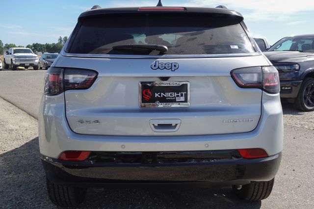 new 2025 Jeep Compass car, priced at $37,785