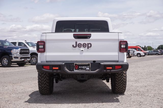 new 2024 Jeep Gladiator car, priced at $53,597