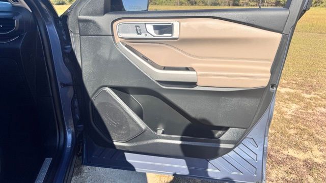 used 2021 Ford Explorer car, priced at $25,000