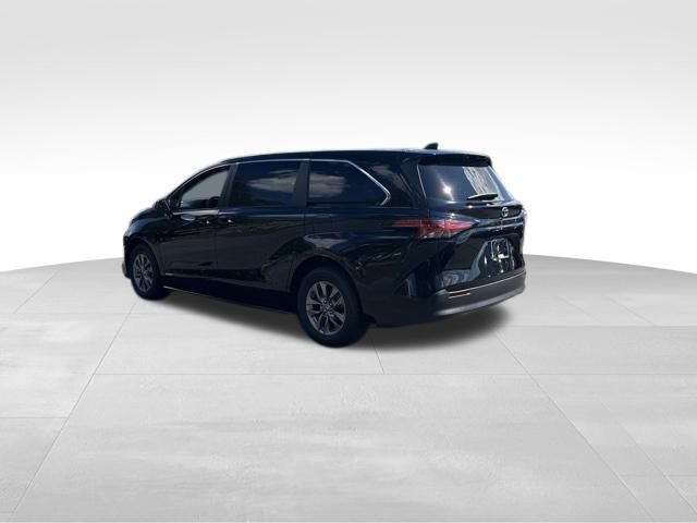 used 2021 Toyota Sienna car, priced at $36,499