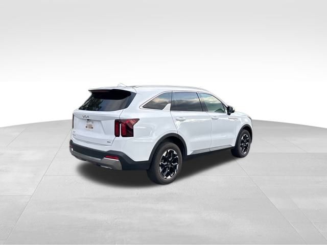 used 2024 Kia Sorento car, priced at $30,995