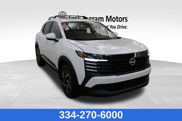 new 2025 Nissan Kicks car, priced at $28,075