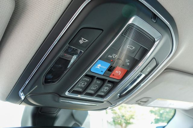 used 2024 Jeep Grand Cherokee car, priced at $29,489