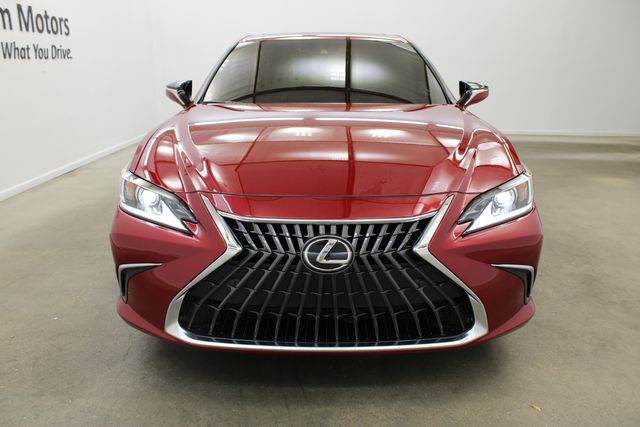 used 2025 Lexus ES car, priced at $44,999