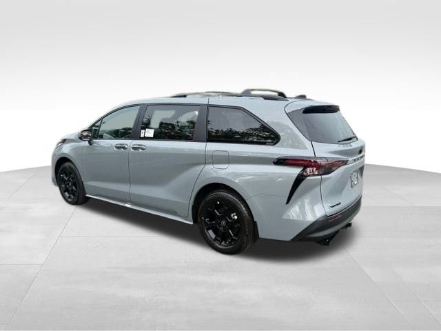 new 2025 Toyota Sienna car, priced at $52,814