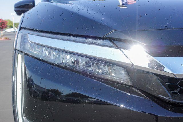 used 2018 Honda Clarity Plug-In Hybrid car, priced at $21,399