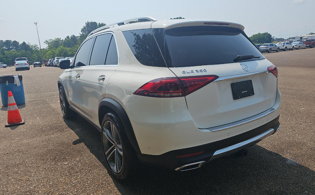 used 2022 Mercedes-Benz GLE car, priced at $41,997