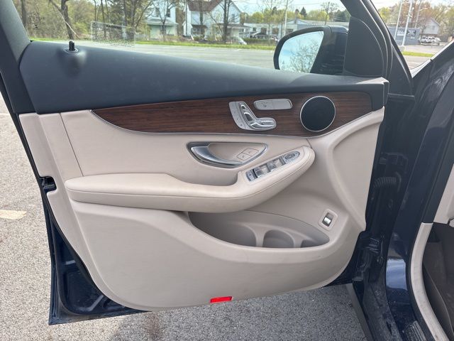 used 2022 Mercedes-Benz GLC car, priced at $29,599