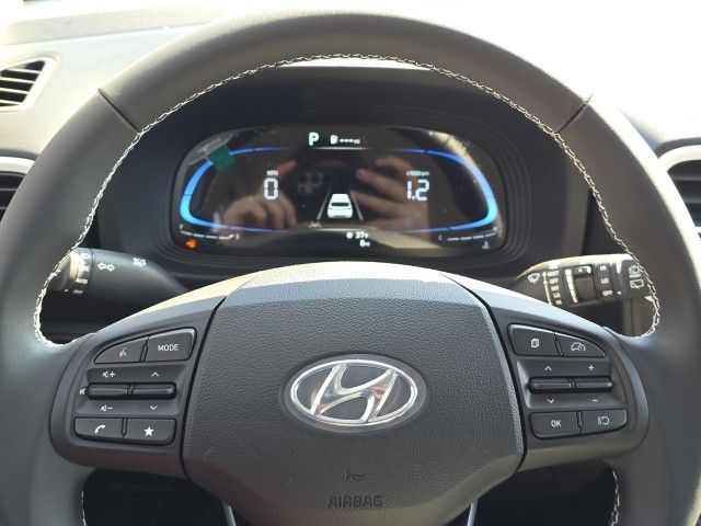 new 2025 Hyundai Venue car, priced at $24,766