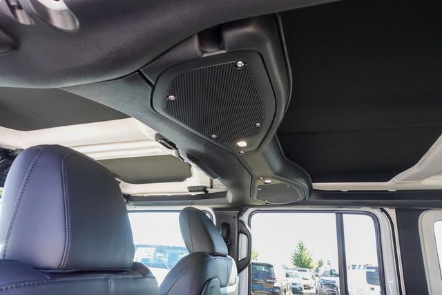 new 2025 Jeep Wrangler car, priced at $58,070