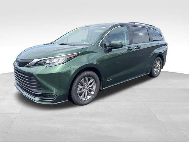 used 2021 Toyota Sienna car, priced at $32,999