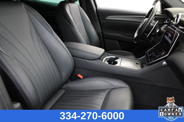 used 2024 Maserati Grecale car, priced at $39,999