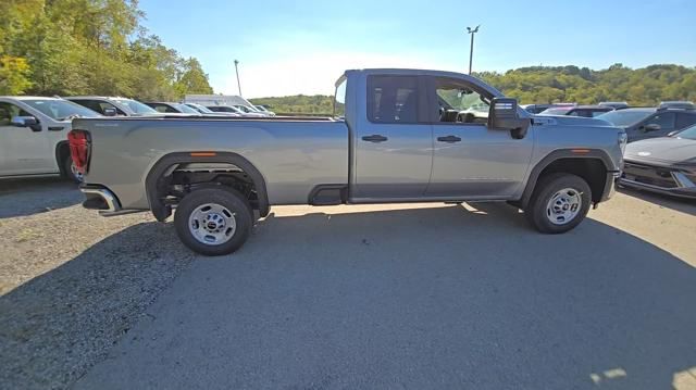 new 2025 GMC Sierra 2500HD car, priced at $50,625