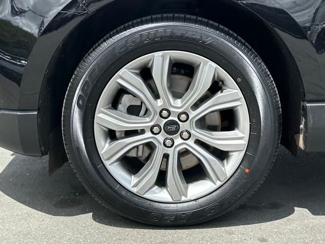 used 2024 Ford Edge car, priced at $30,888