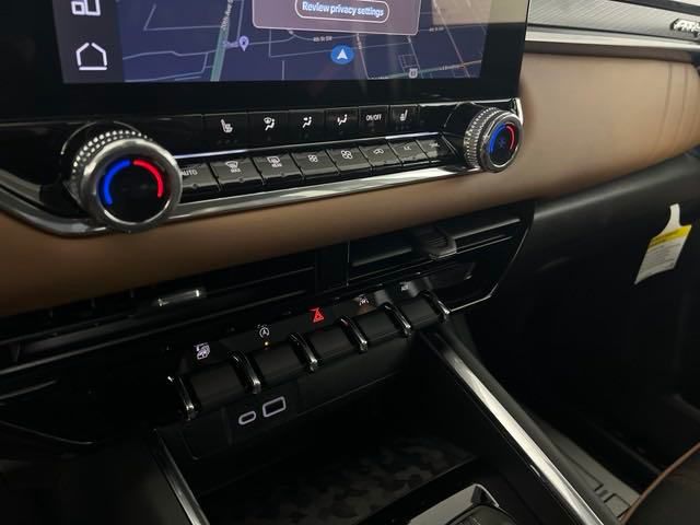 new 2024 GMC Canyon car, priced at $42,500