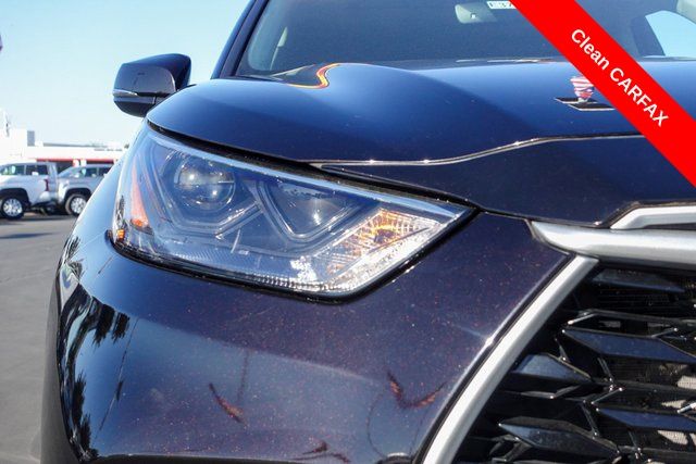 used 2022 Toyota Highlander car, priced at $33,000