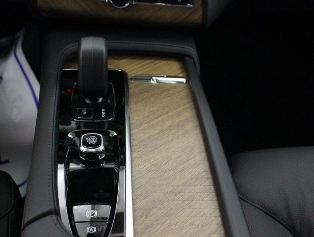 new 2024 Volvo XC90 car, priced at $59,295