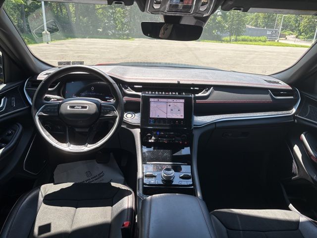 used 2022 Jeep Grand Cherokee car, priced at $37,699