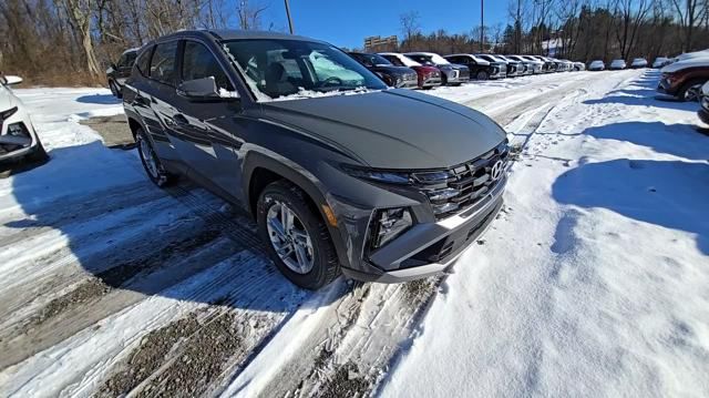 new 2025 Hyundai Tucson car, priced at $31,414