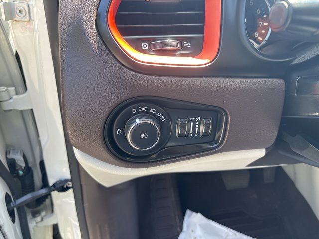 used 2015 Jeep Renegade car, priced at $9,999