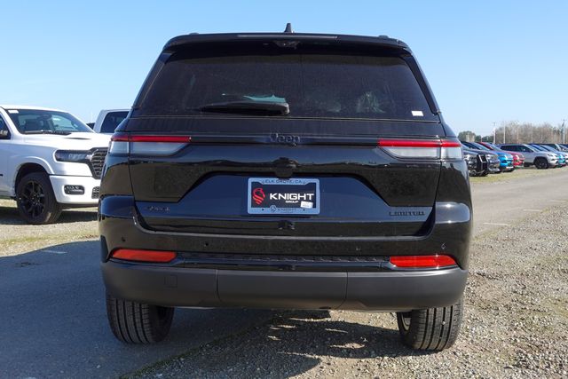 new 2025 Jeep Grand Cherokee car, priced at $53,730