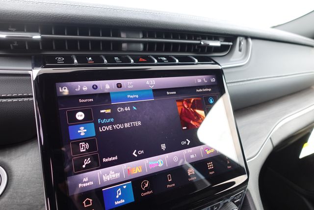 new 2025 Jeep Grand Cherokee L car, priced at $49,530