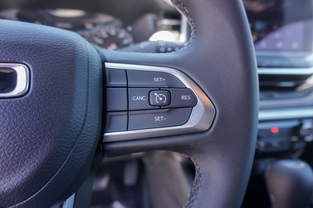 new 2024 Jeep Compass car, priced at $25,265