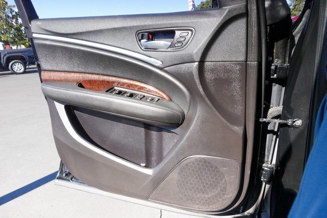 used 2018 Acura MDX car, priced at $16,500