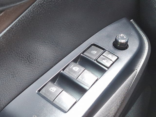 used 2018 Toyota Highlander car, priced at $21,879