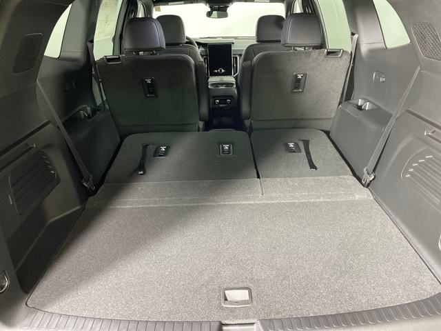 new 2025 GMC Acadia car, priced at $52,000