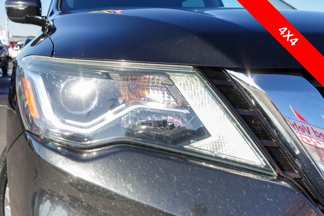used 2020 Nissan Pathfinder car, priced at $16,000