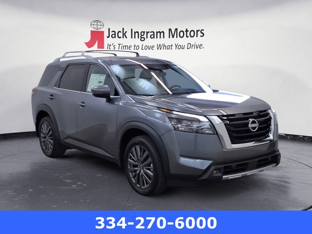 new 2025 Nissan Pathfinder car, priced at $50,305