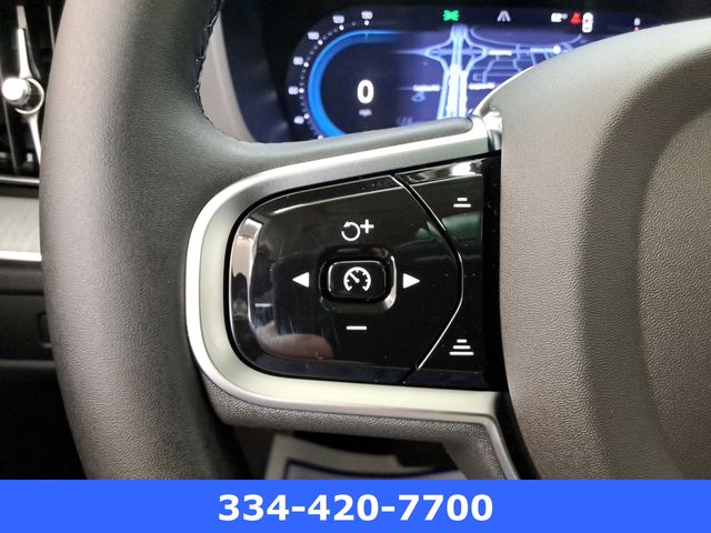 new 2025 Volvo XC60 car, priced at $55,335