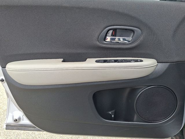 used 2022 Honda HR-V car, priced at $19,965