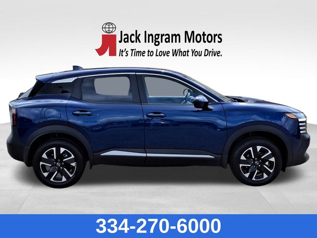 new 2025 Nissan Kicks car, priced at $27,180