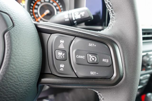 new 2025 Jeep Gladiator car, priced at $55,915