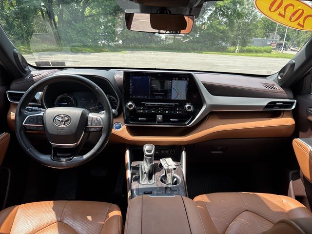 used 2020 Toyota Highlander Hybrid car, priced at $35,488