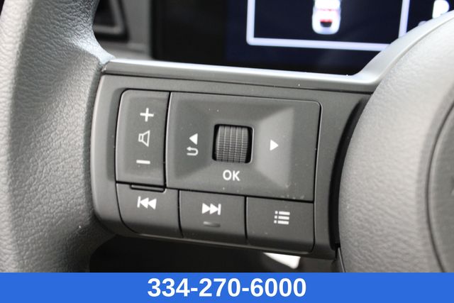 new 2025 Nissan Kicks car, priced at $28,075