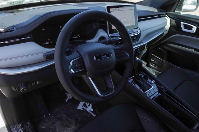 new 2025 Jeep Compass car, priced at $37,190