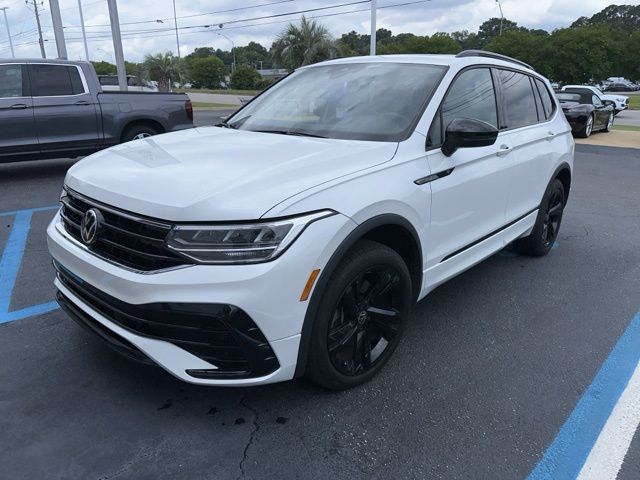 used 2024 Volkswagen Tiguan car
