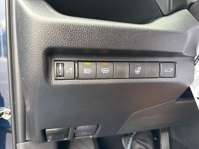 new 2025 Toyota RAV4 car, priced at $39,332