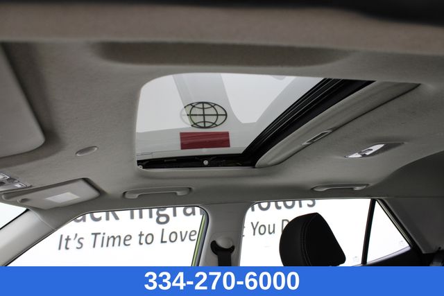 used 2023 Hyundai Venue car, priced at $19,997