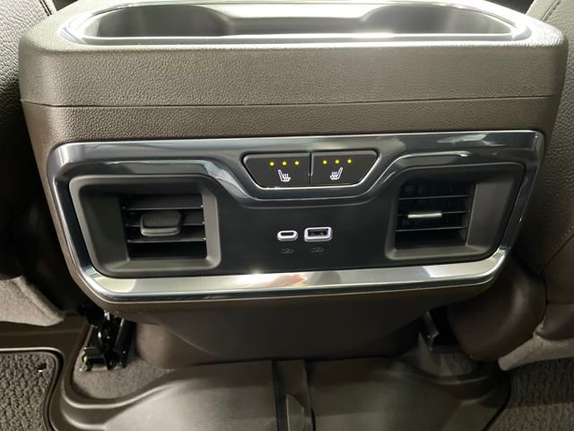 used 2023 GMC Sierra 1500 car, priced at $56,000