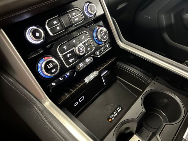 used 2022 GMC Yukon XL car, priced at $54,500