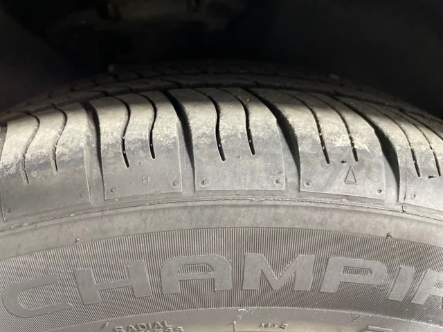 used 2016 Ford Focus car, priced at $7,000