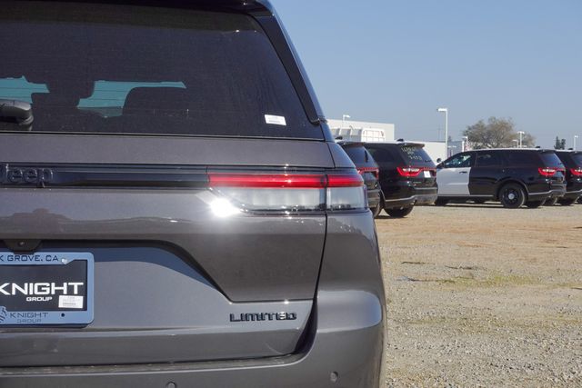 new 2025 Jeep Grand Cherokee car, priced at $46,676